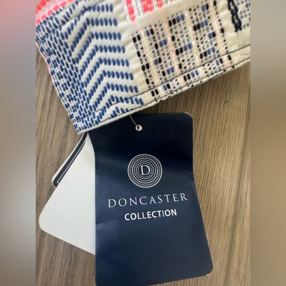 Doncaster Collection Patterned Jacket and Skirt Set 2 pieces 💞 - Picture 3 of 16